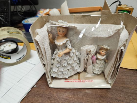 Picture of Lenwile China figurines