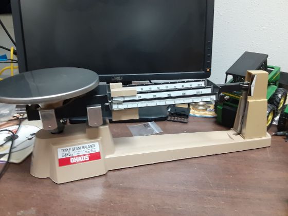 Picture of OHAUS triple beam scale(2)